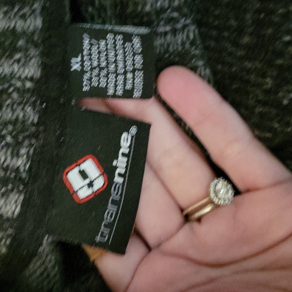 Men's Wool Sweater - L - Picture 4 of 5